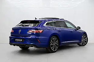 Used 2024 Volkswagen Arteon R Shooting Brake Blue - Interior and Exterior details 6