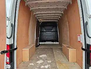 Used 2024 Volkswagen Crafter CR35 Lwb White - Interior and Exterior details 9