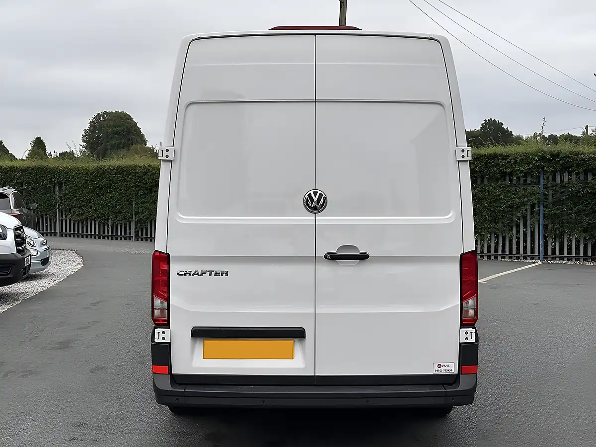 Used 2024 Volkswagen Crafter Startline L3H2 White - Interior and Exterior details 13