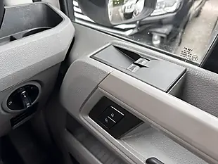 Used 2024 Volkswagen Crafter Startline L3H2 White - Interior and Exterior details 19