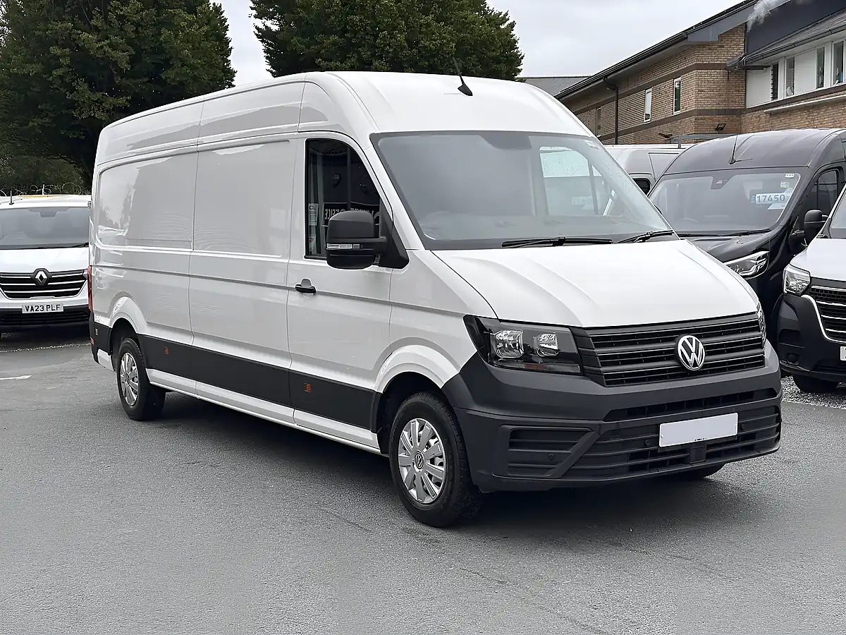Used 2024 Volkswagen Crafter Startline L3H2 White - Interior and Exterior details 6