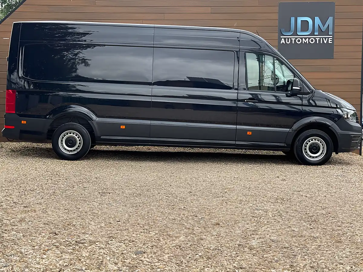 Used 2024 Volkswagen Crafter Trendline Black - Interior and Exterior details 2