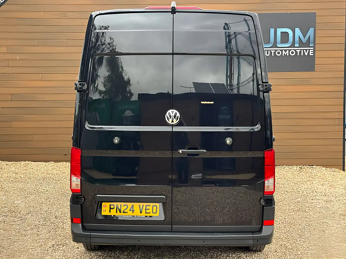 Used 2024 Volkswagen Crafter Trendline Black - Interior and Exterior details 4