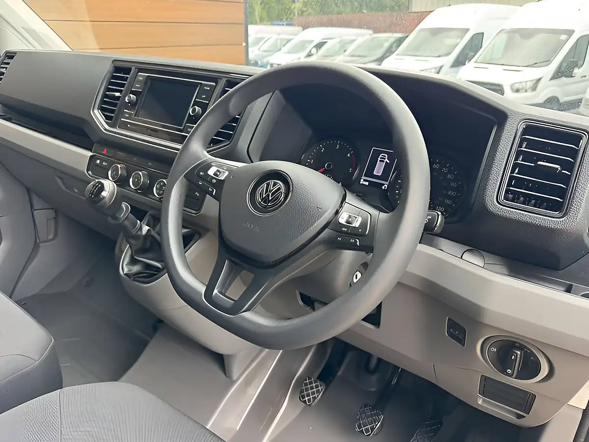 Used 2024 Volkswagen Crafter Trendline Grey - Interior and Exterior details 15