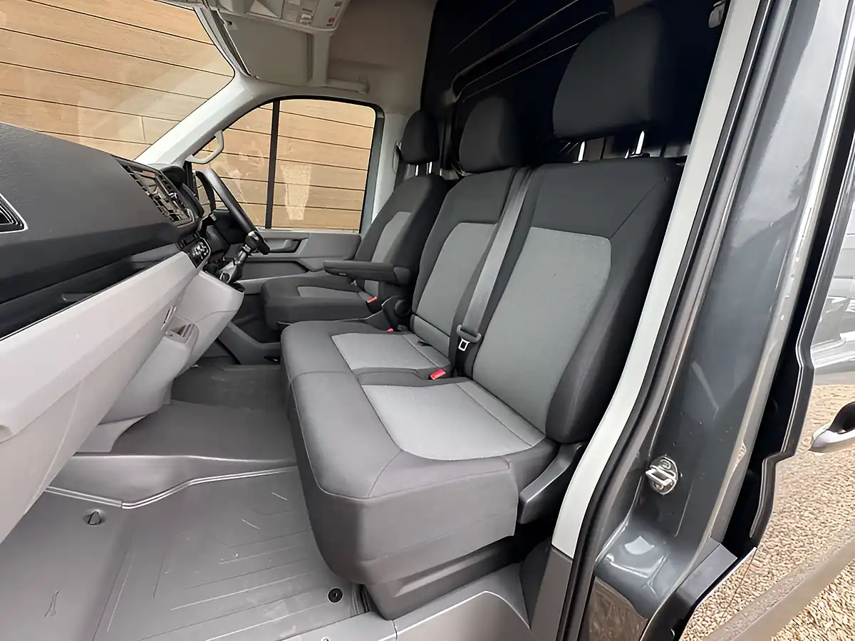 Used 2024 Volkswagen Crafter Trendline Grey - Interior and Exterior details 18