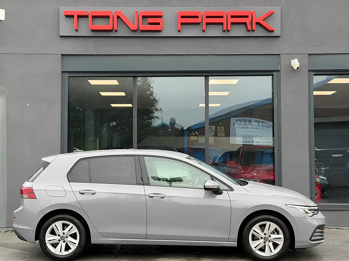 Used 2024 Volkswagen Golf Active Grey - Interior and Exterior details 10