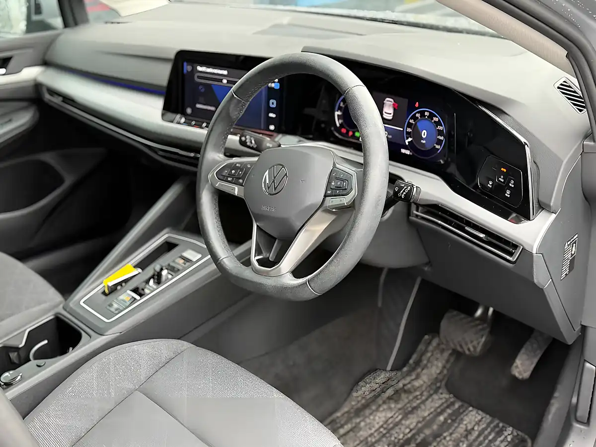 Used 2024 Volkswagen Golf Active Grey - Interior and Exterior details 3