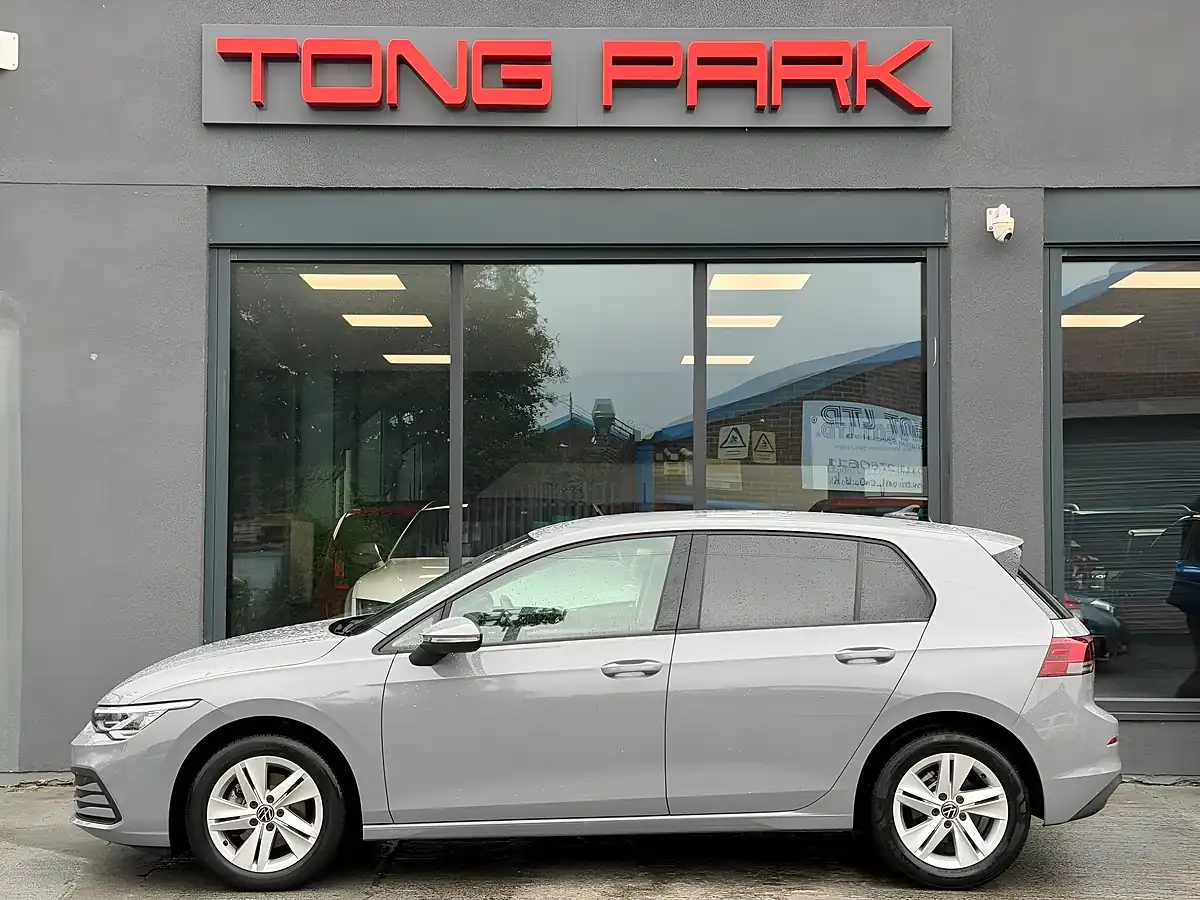 Used 2024 Volkswagen Golf Active Grey - Interior and Exterior details 7