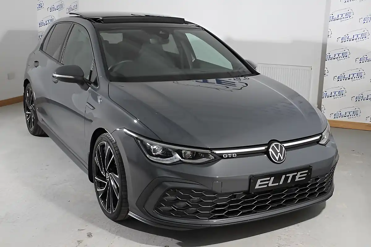 Used 2024 Volkswagen Golf Gtd Dolphin Grey - Interior and Exterior details 6