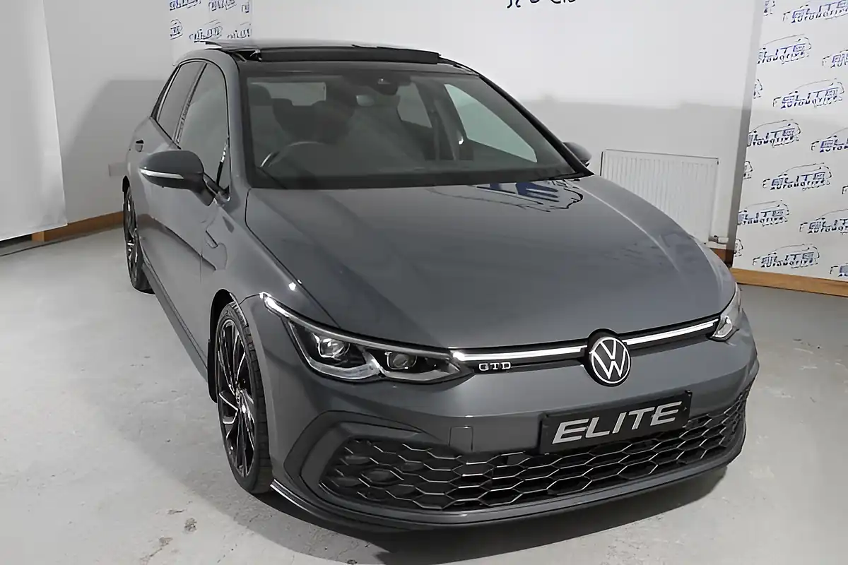 Used 2024 Volkswagen Golf Gtd Dolphin Grey - Interior and Exterior details 8