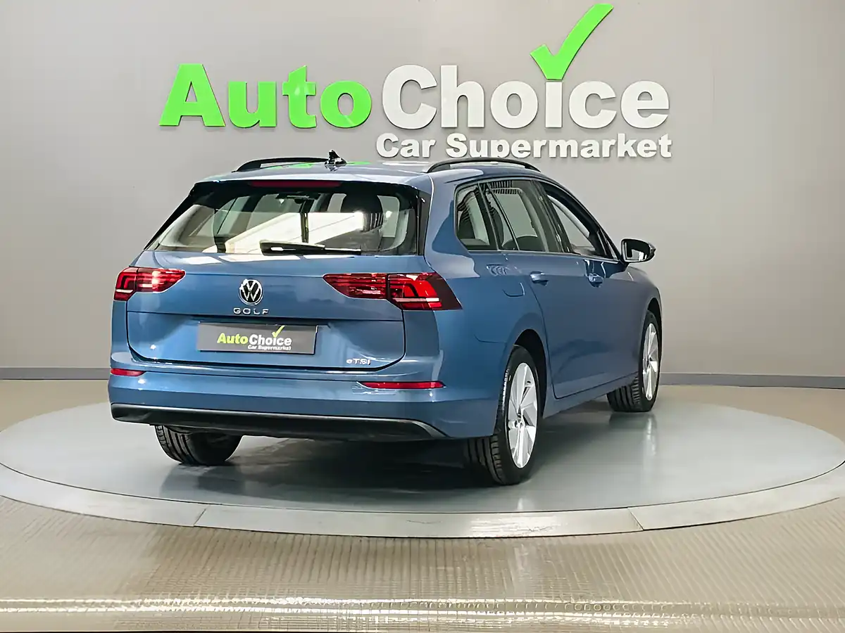 Used 2024 Volkswagen Golf Life Anemone Blue - Interior and Exterior details 13