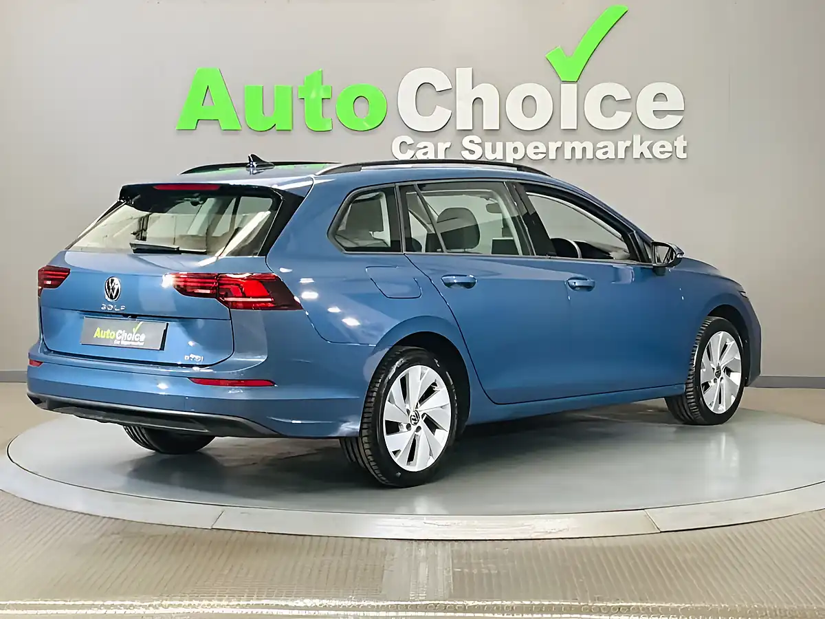 Used 2024 Volkswagen Golf Life Anemone Blue - Interior and Exterior details 14
