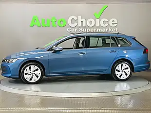 Used 2024 Volkswagen Golf Life Anemone Blue - Interior and Exterior details 7