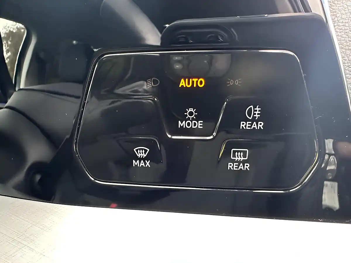 Used 2024 Volkswagen Golf Match Black - Interior and Exterior details 16