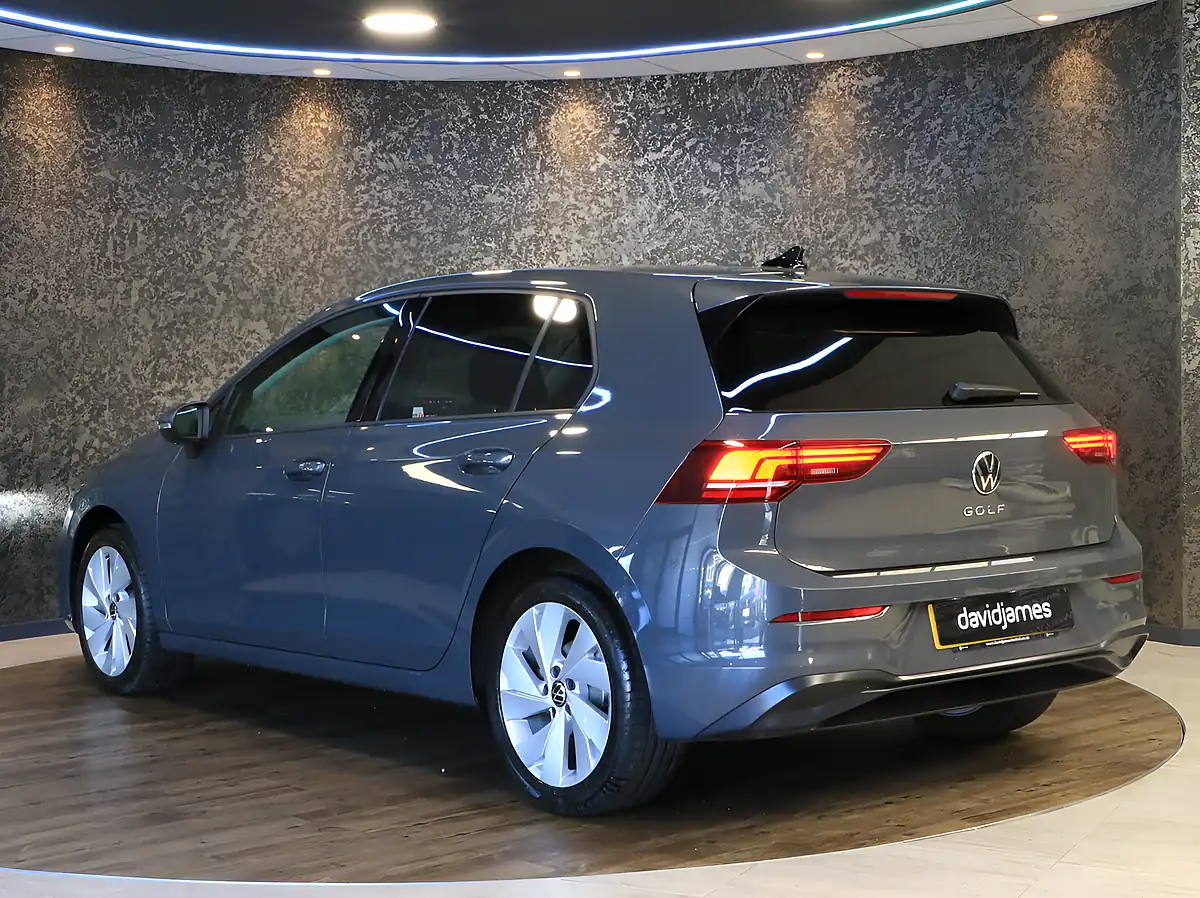 Used 2024 Volkswagen Golf Match Urano Grey - Interior and Exterior details 5