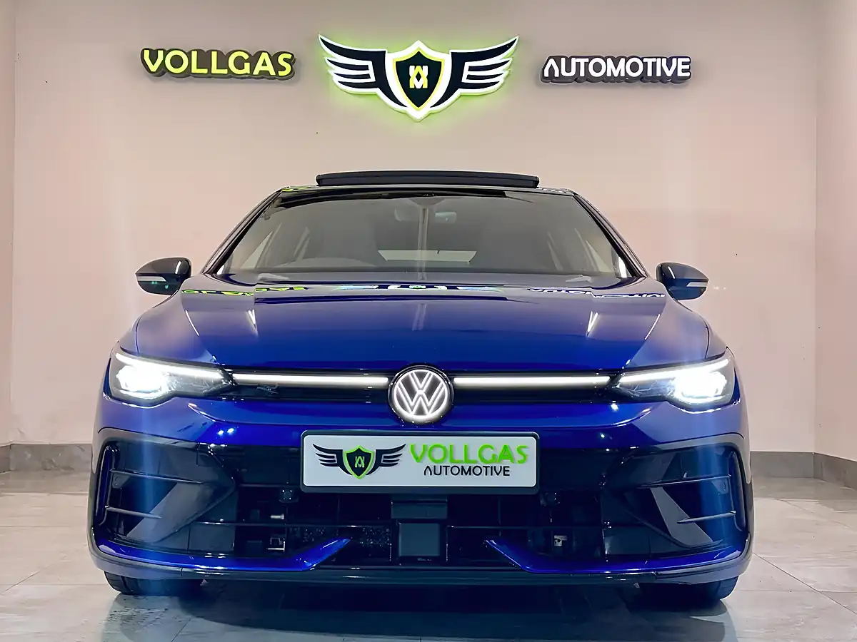 Used 2024 Volkswagen Golf R Black Edition Blue - Interior and Exterior details 14