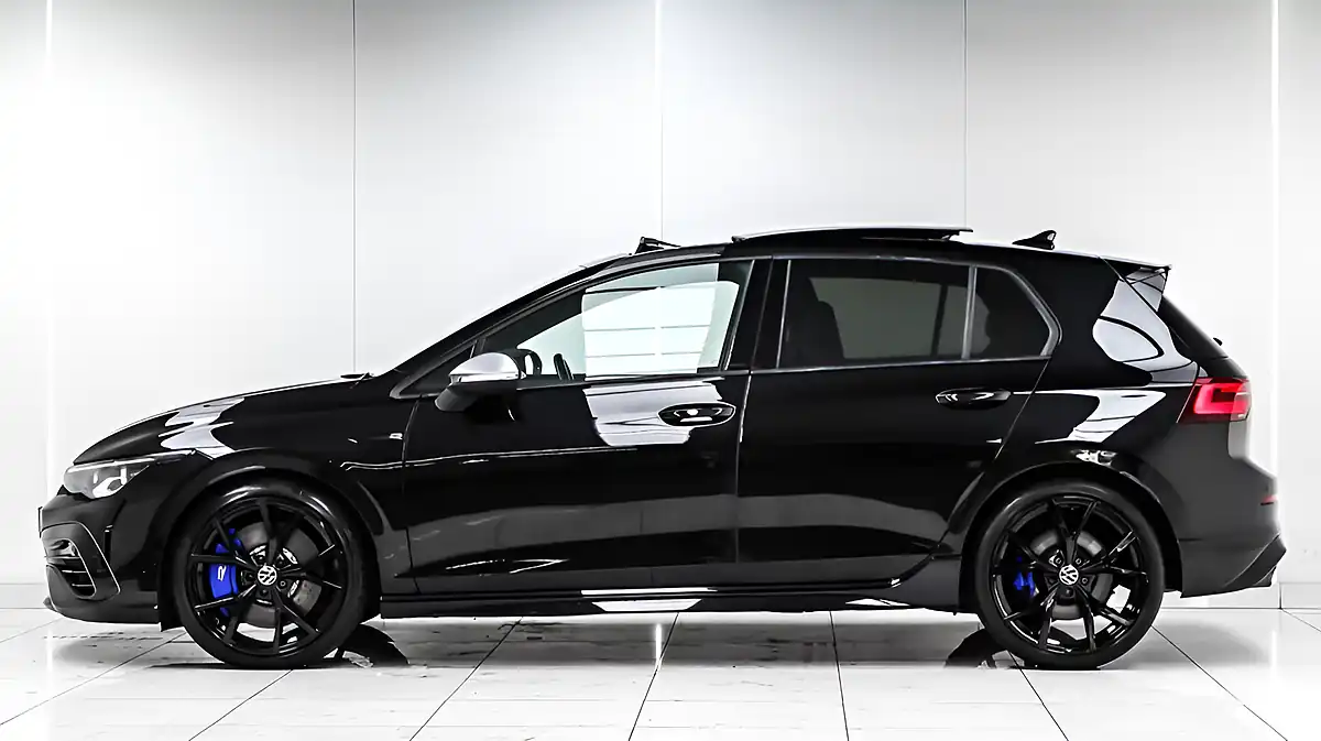 Used 2024 Volkswagen Golf R Black - Interior and Exterior details 9