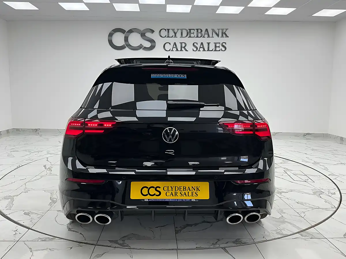 Used 2024 Volkswagen Golf R Deep Black - Interior and Exterior details 5