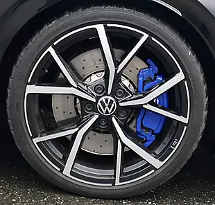 Used 2024 Volkswagen Golf R Deep Black Pearl - Interior and Exterior details 6