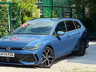 Used 2024 Volkswagen Golf R-Line Blue - Interior and Exterior details 18