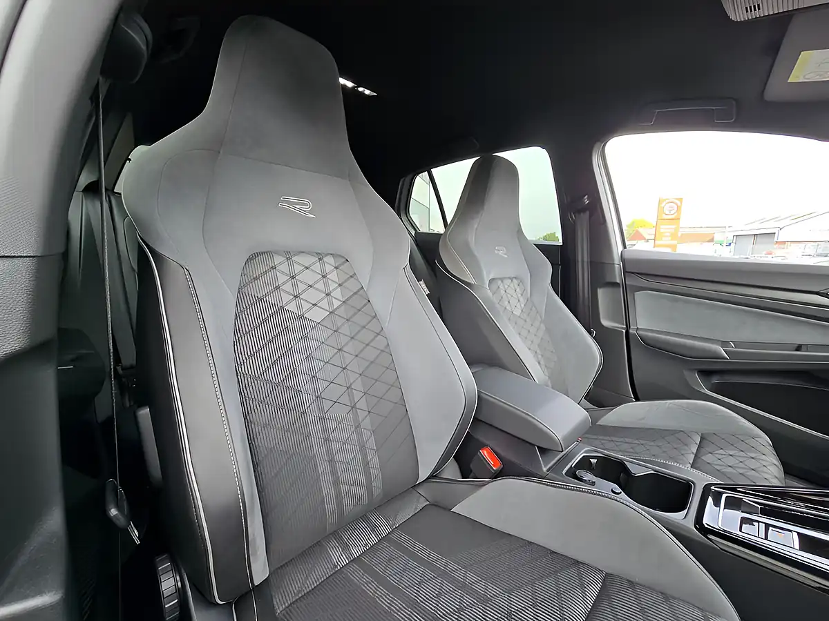 Used 2024 Volkswagen Golf R-Line Reflex Silver - Interior and Exterior details 12