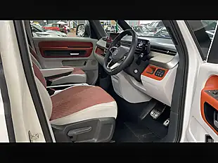 Used 2024 Volkswagen Id.buzz Style White - Interior and Exterior details 10