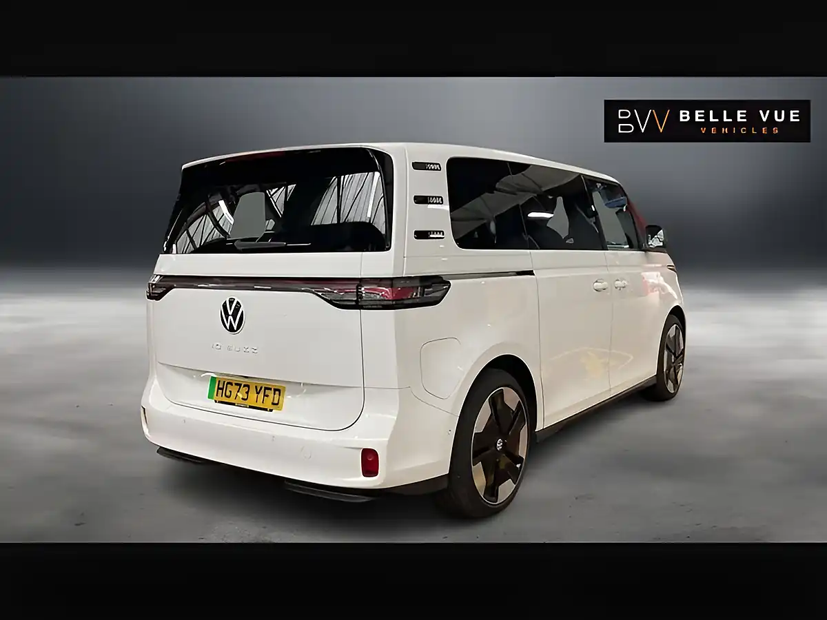 Used 2024 Volkswagen Id.buzz Style White - Interior and Exterior details 4