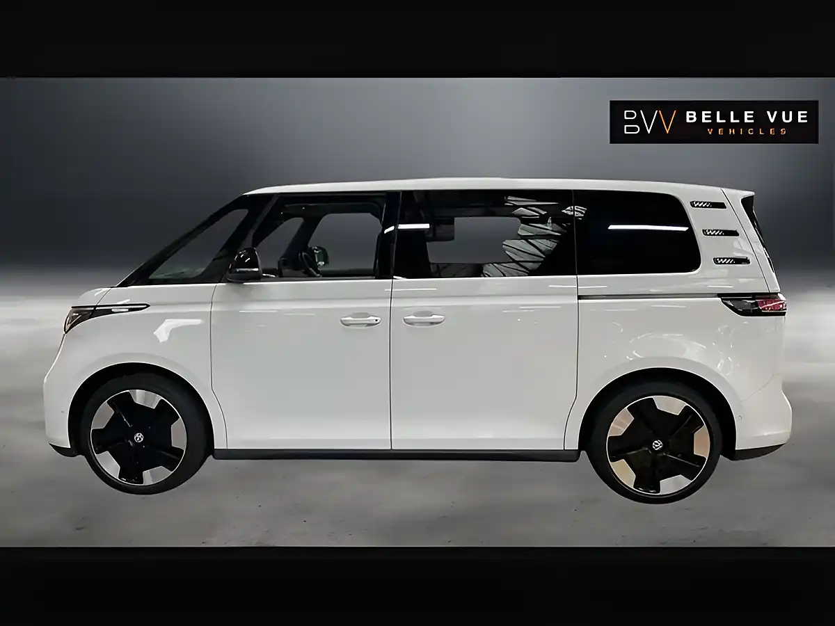 Used 2024 Volkswagen Id.buzz Style White - Interior and Exterior details 7