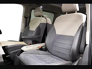 Used 2024 Volkswagen Multivan Style Long Blue - Interior and Exterior details 12