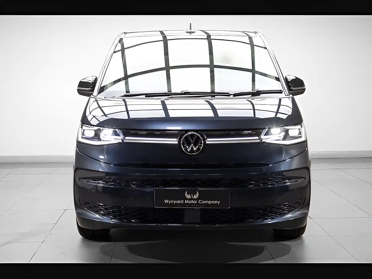 Used 2024 Volkswagen Multivan Style Long Blue - Interior and Exterior details 4