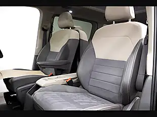 Used 2024 Volkswagen Multivan Style Long Blue - Interior and Exterior details 12