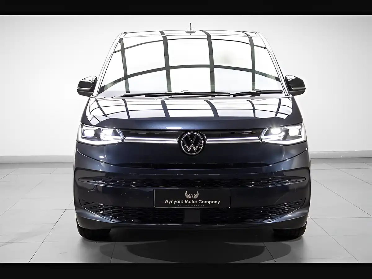 Used 2024 Volkswagen Multivan Style Long Blue - Interior and Exterior details 4