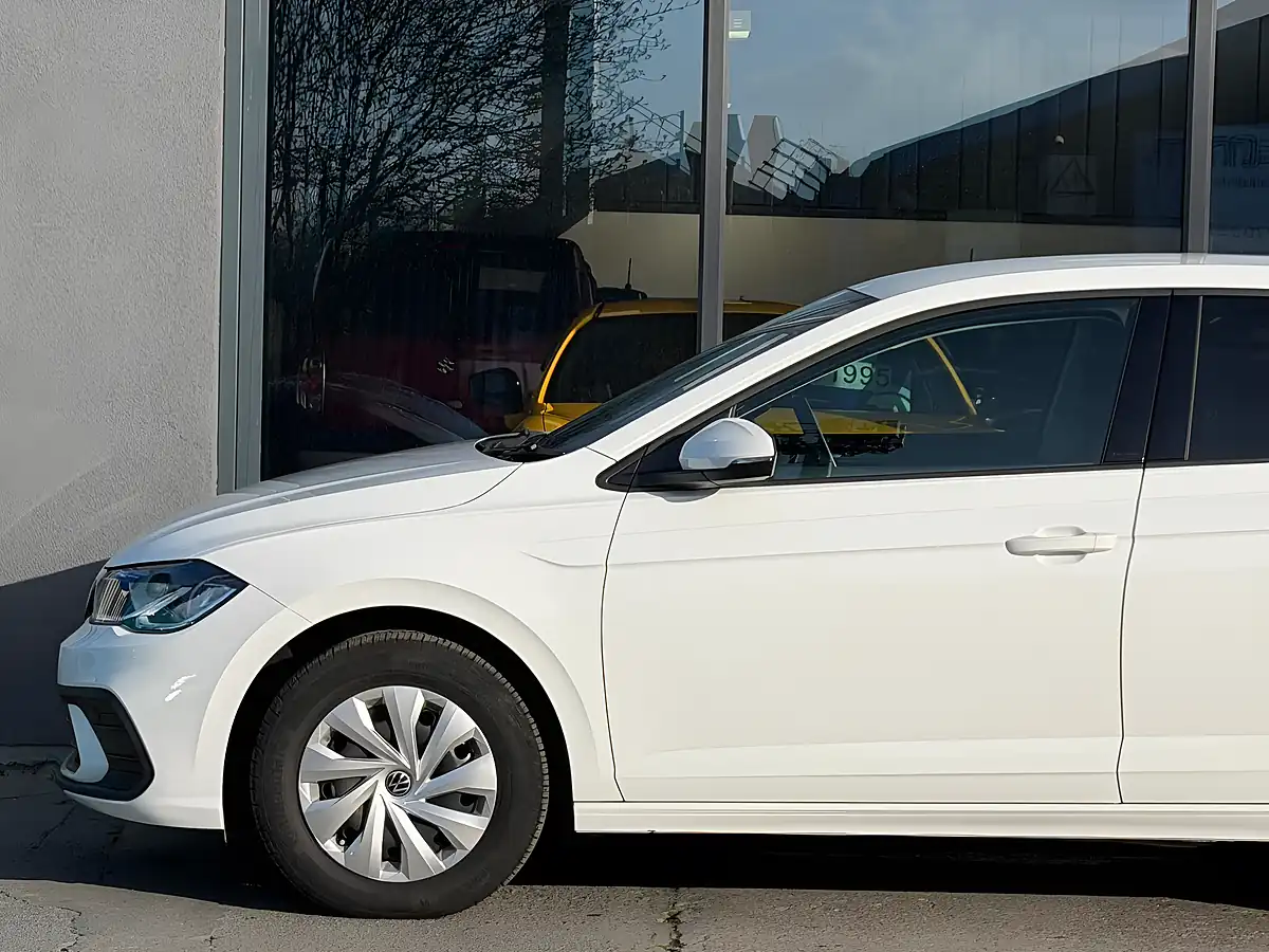 Used 2024 Volkswagen Polo Match White - Interior and Exterior details 13