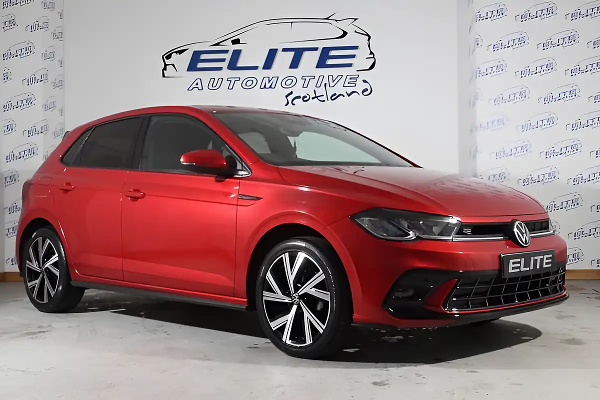 Used 2024 Volkswagen Polo R-Line Red - Front View