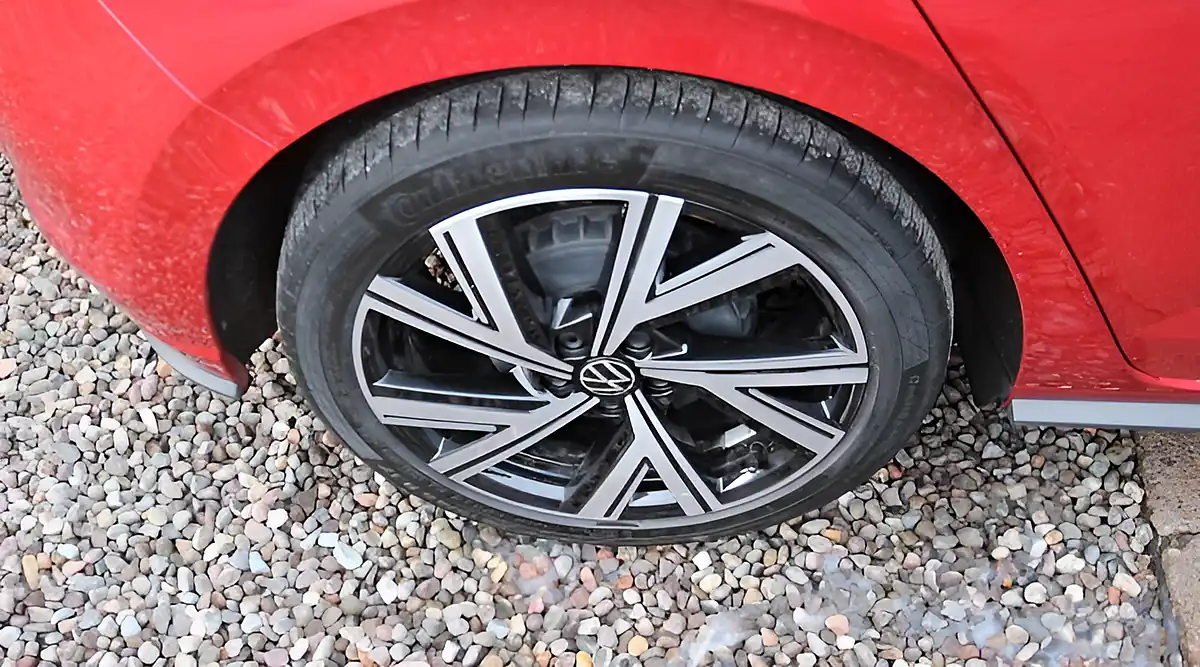 Used 2024 Volkswagen Polo R-Line Red - Interior and Exterior details 15