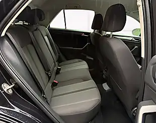 Used 2024 Volkswagen T-Roc Life Black - Interior and Exterior details 12