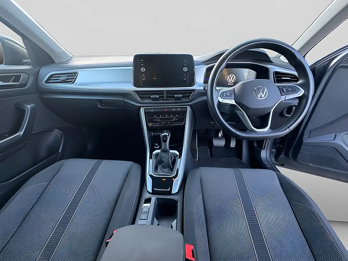Used 2024 Volkswagen T-Roc Life Grey - Interior and Exterior details 11