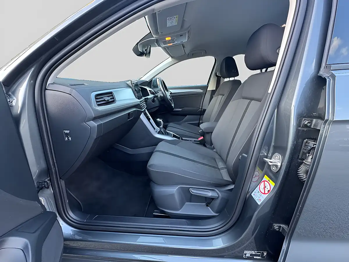 Used 2024 Volkswagen T-Roc Life Grey - Interior and Exterior details 14