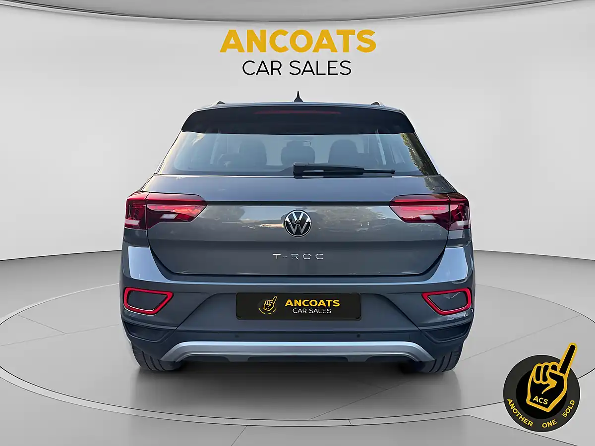 Used 2024 Volkswagen T-Roc Life Grey - Interior and Exterior details 4