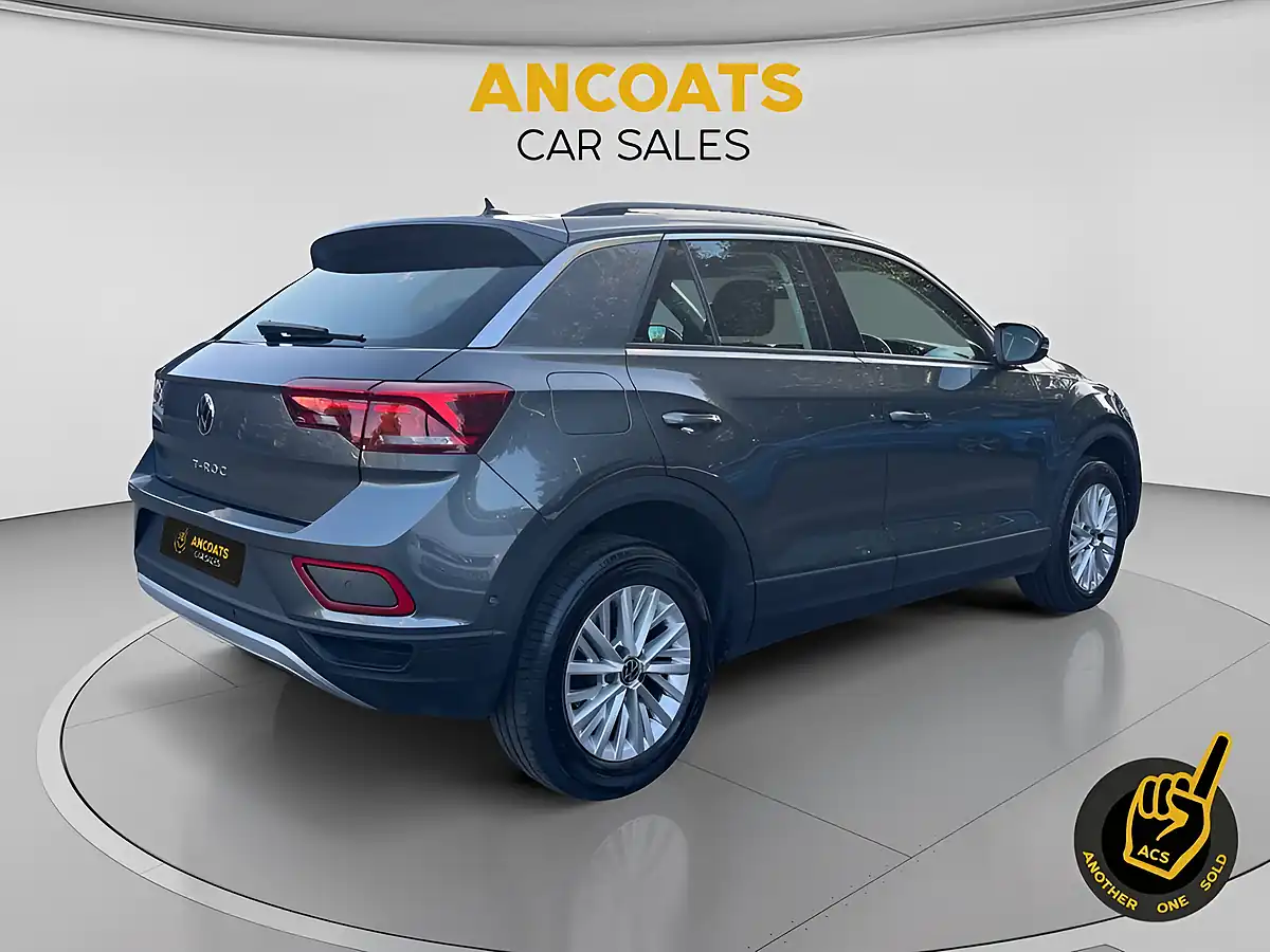 Used 2024 Volkswagen T-Roc Life Grey - Interior and Exterior details 5