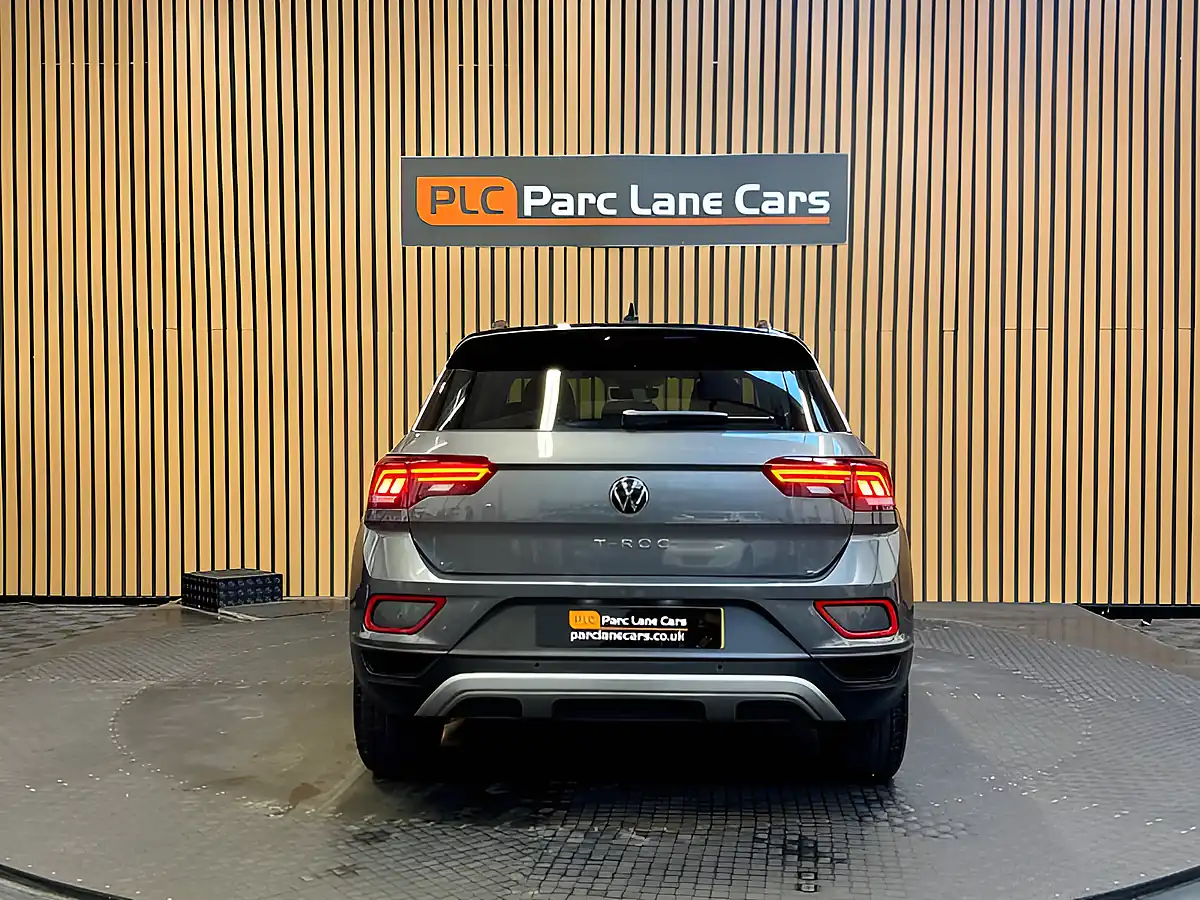 Used 2024 Volkswagen T-Roc Life Indium Grey - Interior and Exterior details 4