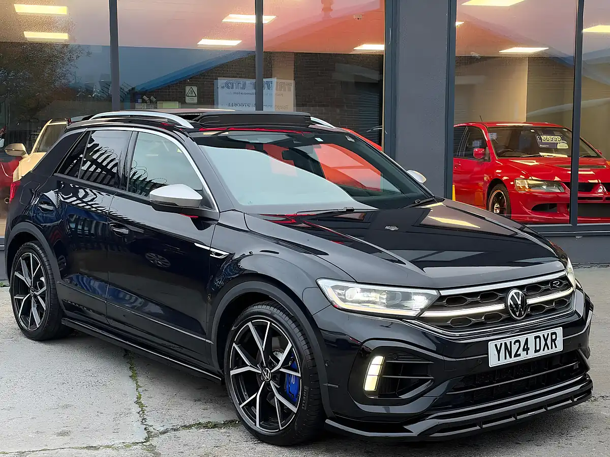 Used 2024 Volkswagen T-Roc R Black - Interior and Exterior details 2