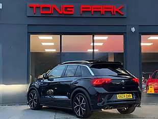 Used 2024 Volkswagen T-Roc R Black - Interior and Exterior details 5