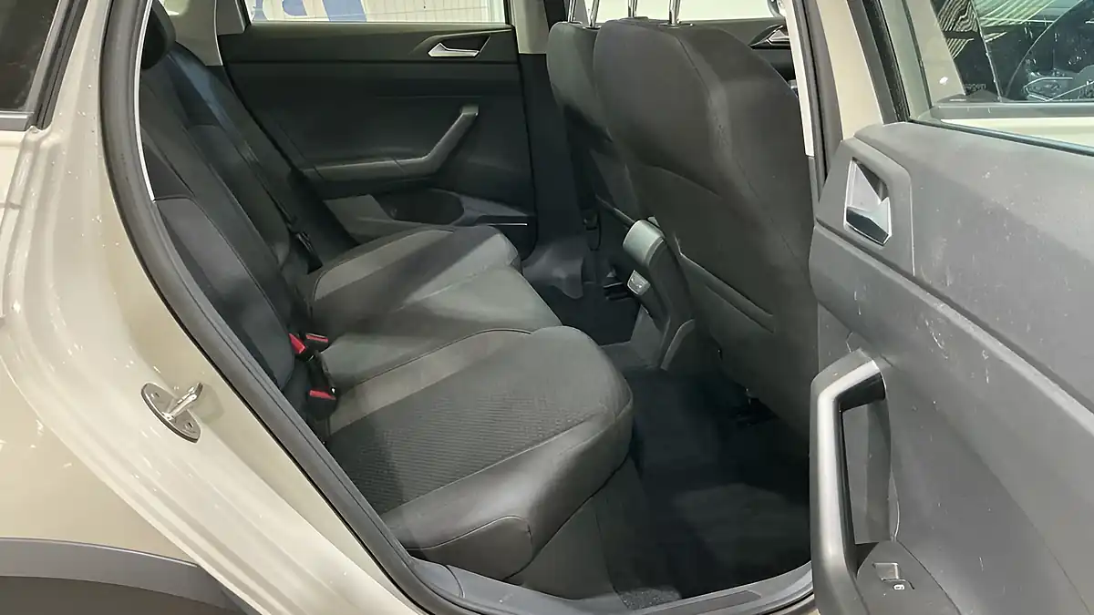 Used 2024 Volkswagen Taigo Life Grey - Interior and Exterior details 8