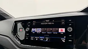 Used 2024 Volkswagen Taigo R-Line Green - Interior and Exterior details 19