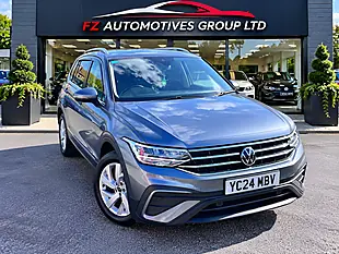 Used 2024 Volkswagen Tiguan Allspace Life Grey - Interior and Exterior details 5