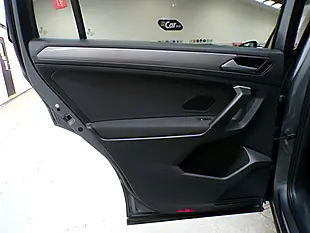 Used 2024 Volkswagen Tiguan Allspace Life Grey - Interior and Exterior details 17