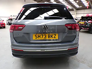 Used 2024 Volkswagen Tiguan Allspace Life Grey - Interior and Exterior details 7