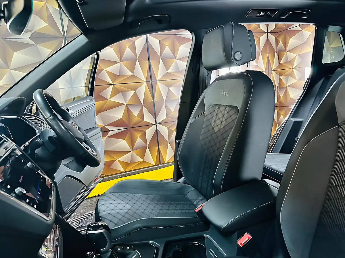Used 2024 Volkswagen Tiguan Black Edition Black - Interior and Exterior details 5