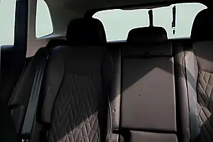 Used 2024 Volkswagen Tiguan Match Grey - Interior and Exterior details 10